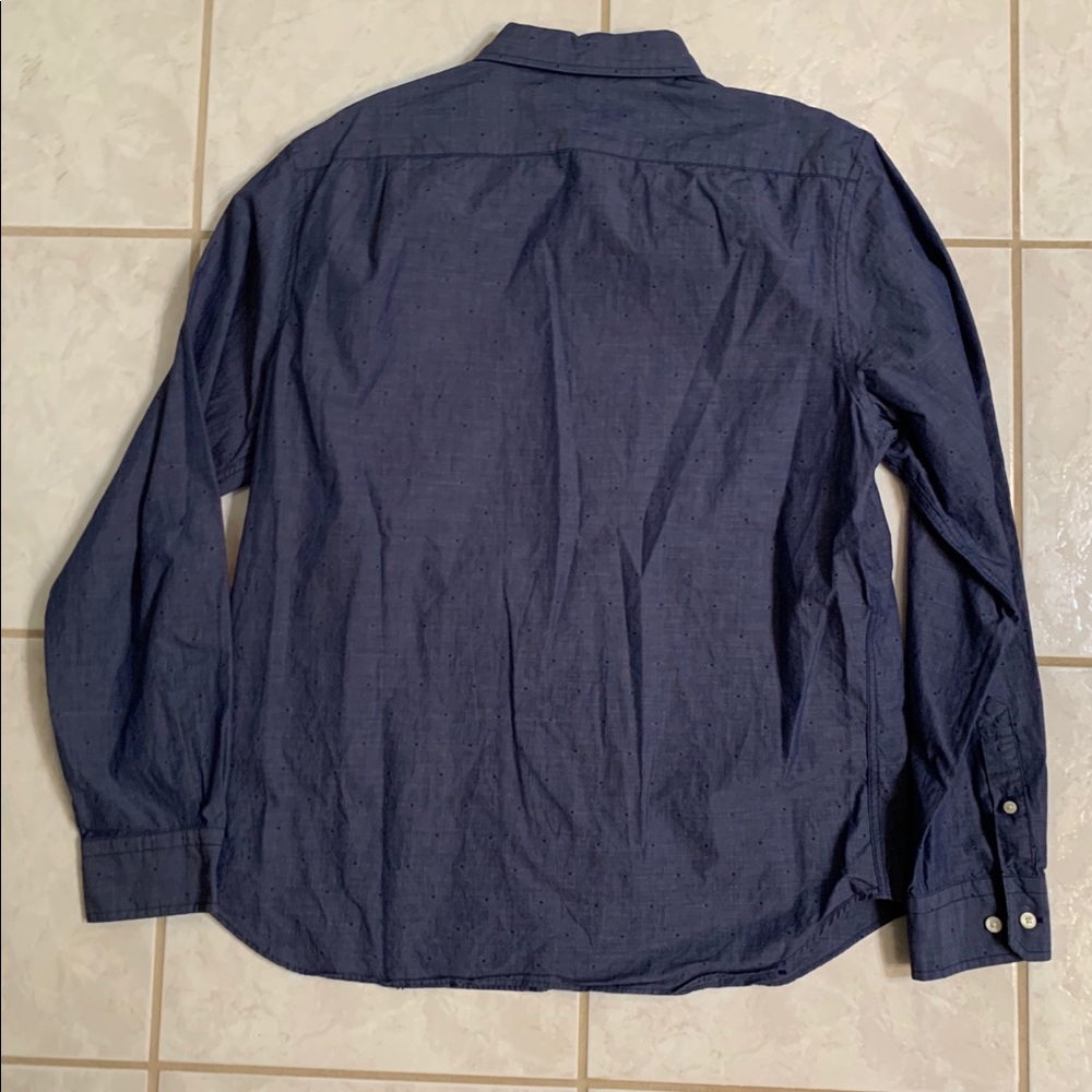 Nautica Chambray Navy Button Up Men’s (L) - Picture 3 of 4
